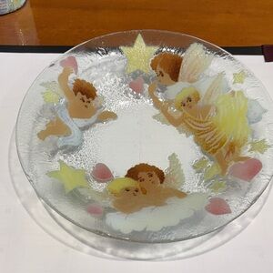 Glass Plate with Cherubs and Hearts